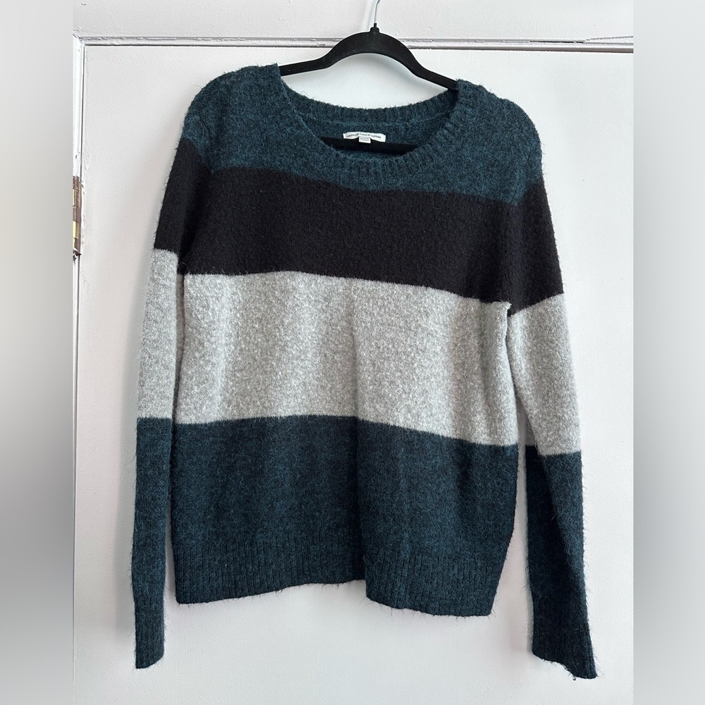 American eagle block sweater